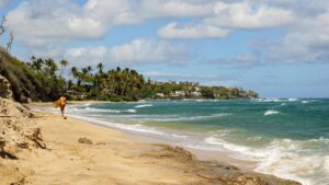 Top 15 Best Hawaii Nude Beaches You Can't Miss In 2025