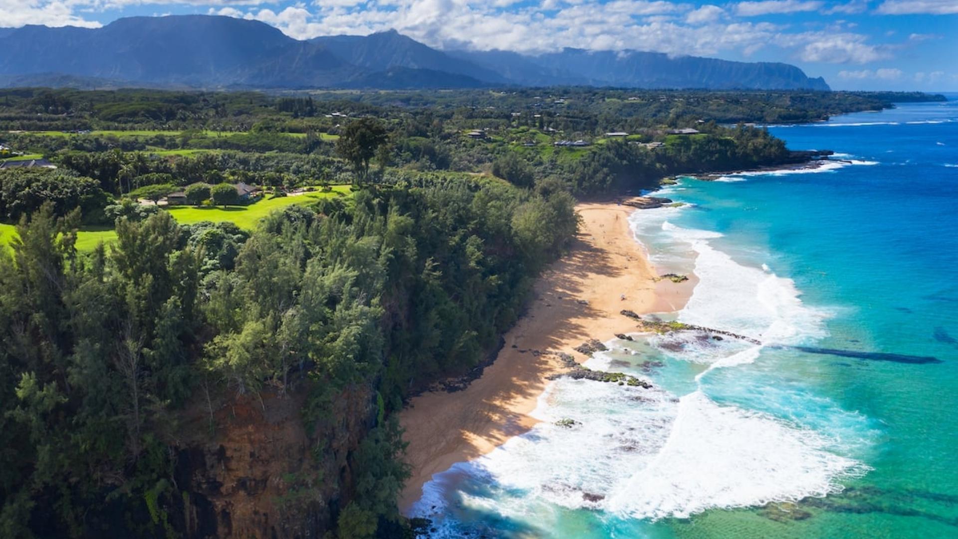 Top 15 Best Hawaii Nude Beaches You Can't Miss In 2025