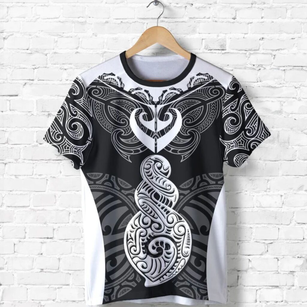 Pikorua Double Twist T Shirt