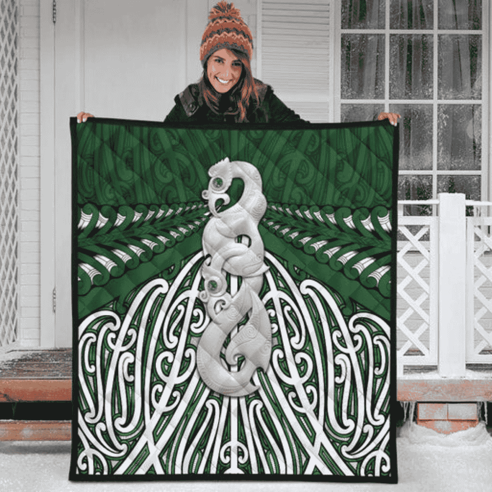 Maori Moko Tattoo Premium Quilt, Manaia Pounamu