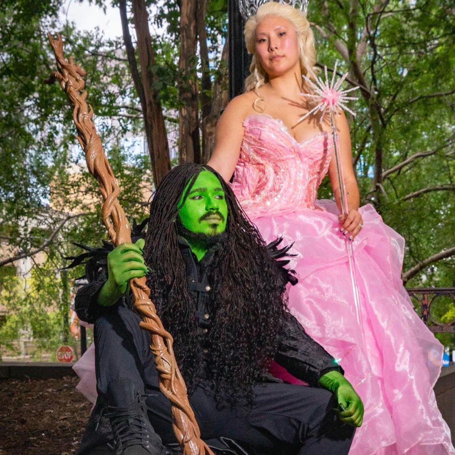 Elphaba and Glinda halloween costum - hawaiian halloween costume