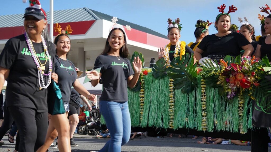 Kaneʻohe Christmas Parade Kāneʻohe Christmas Parade